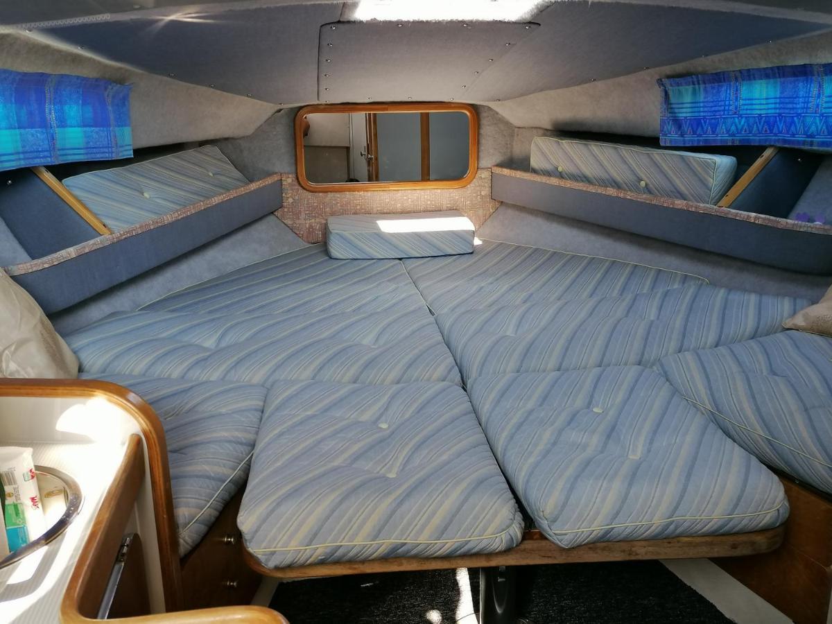 Sejour Insolite Sur Un Yacht. Bateau Hotel A Quai. La Rochelle  Buitenkant foto