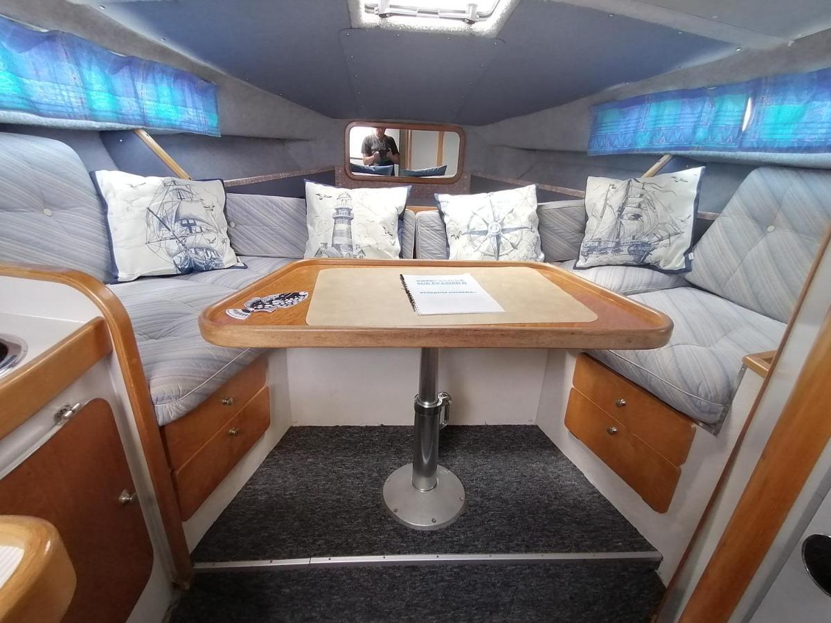 Sejour Insolite Sur Un Yacht. Bateau Hotel A Quai. La Rochelle  Buitenkant foto