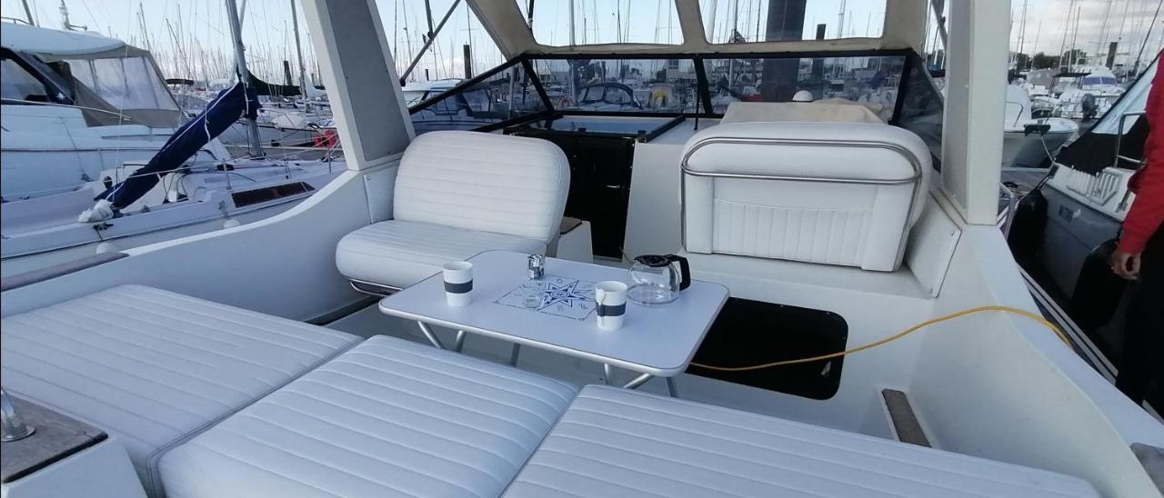 Sejour Insolite Sur Un Yacht. Bateau Hotel A Quai. La Rochelle  Buitenkant foto