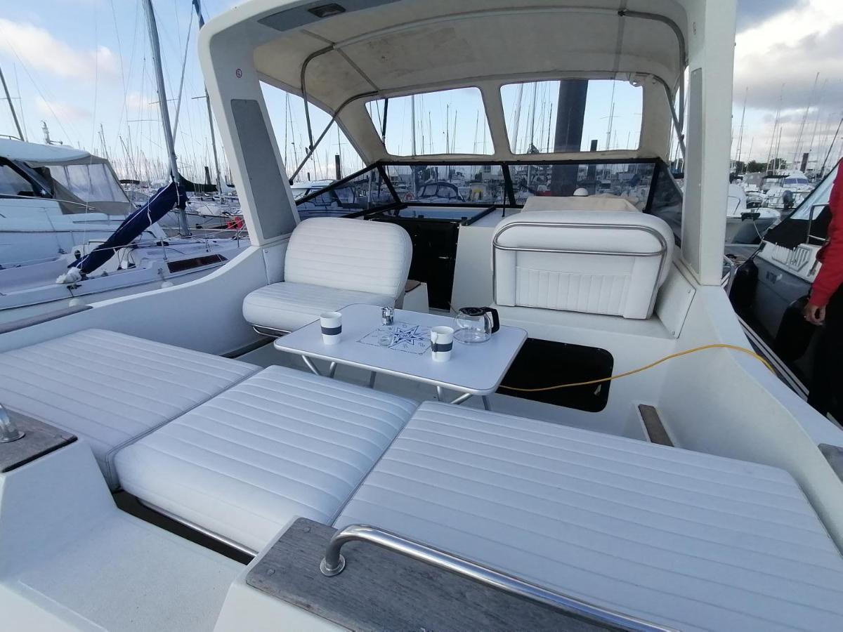 Sejour Insolite Sur Un Yacht. Bateau Hotel A Quai. La Rochelle  Buitenkant foto